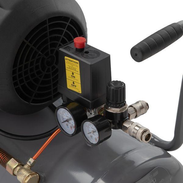 Компресор 50 л, 4 HP, 3 кВт, 220 В, 10 aтм, 420 л/хв., 2 циліндри INTERTOOL PT-0007 PT-0007 фото