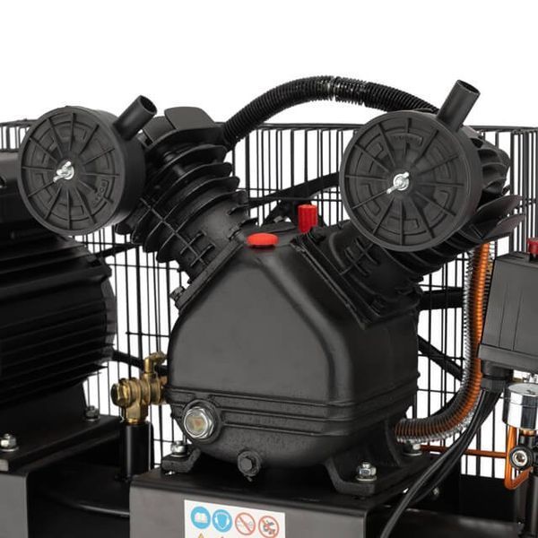 Компресор INTERTOOL PT-0016 (50 л, 3 кВт, 220 В, 10 атм, 500 л/хв, 2 циліндри) PT-0016 фото