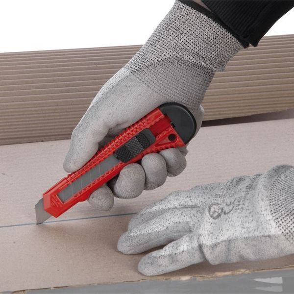 Нож сегментный 18мм INTERTOOL HT-0500 HT-0500 фото